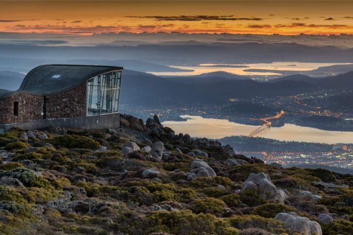 Sunrise over Hobart Sunrise over Hobart