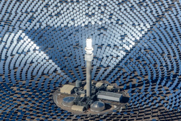 Crescent Dunes solar power plant The Crescent Dunes solar power plant in Nevada